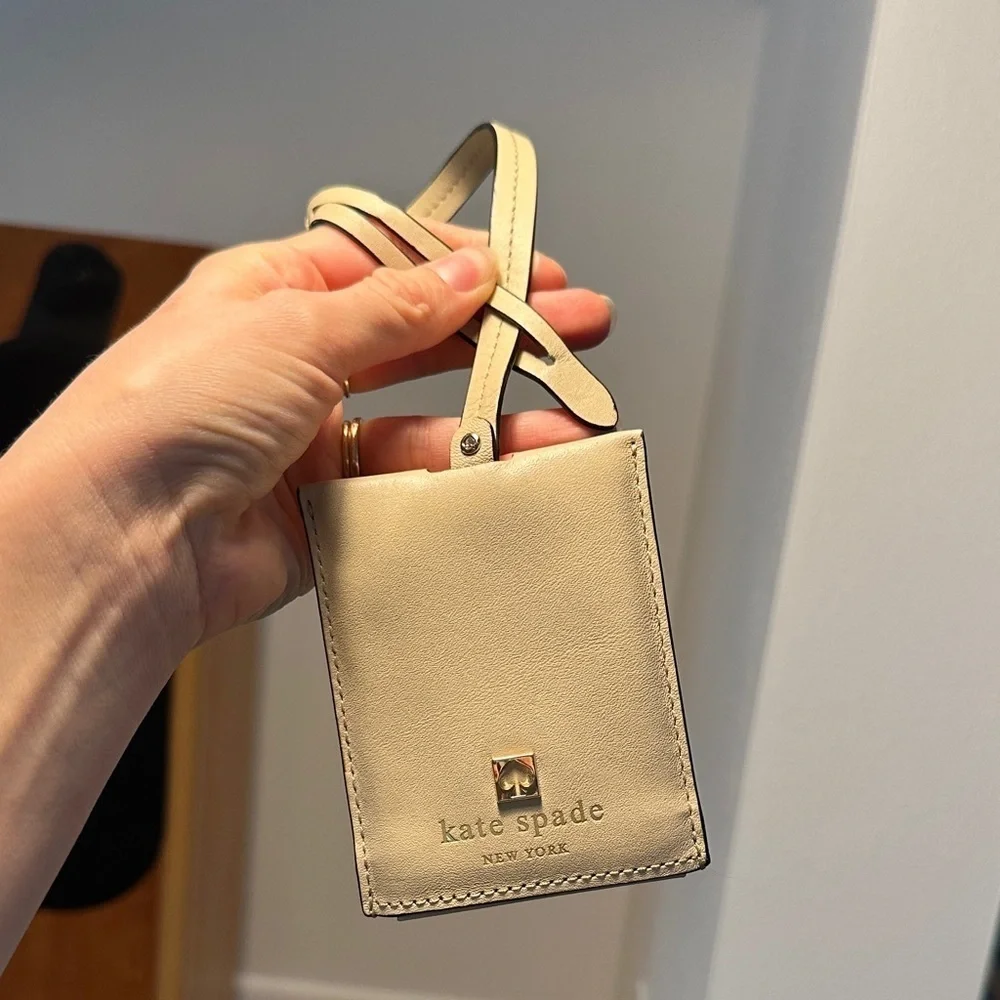 NWT Kate Spade Boarding Call Luggage Tag